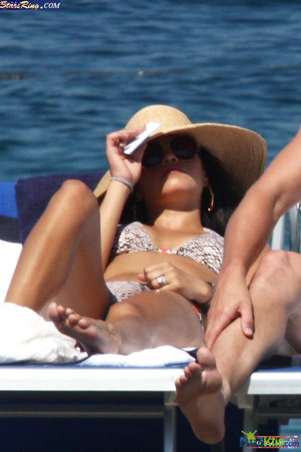 Голая Дженна Деван