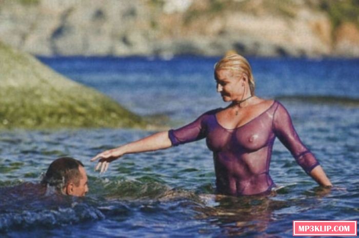 Новые снимки Анастасии Волочковой топлесс (4 фото)