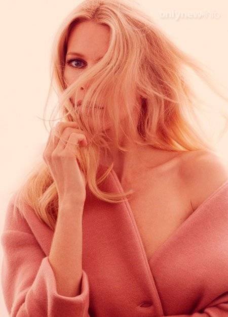 Клаудиа Шиффер снялась в откровенной фотосессии для Marie Claire