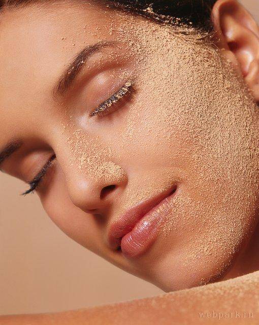 Женские красивые лица (близко к объективу)