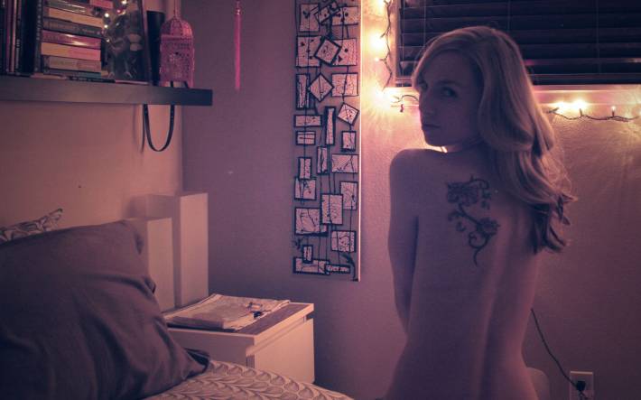 girl, night, photo, tatoo, девушка, ночь, снимок