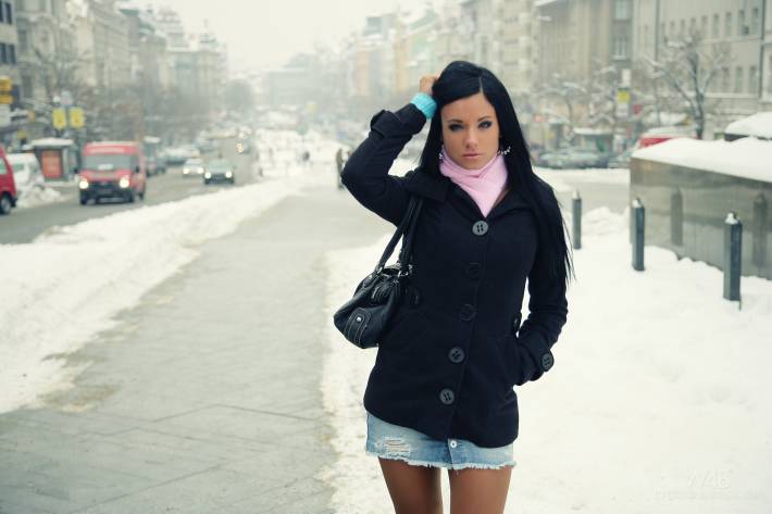 ashley bulgari, модель, зима, машины   - картинка на рабочий стол
