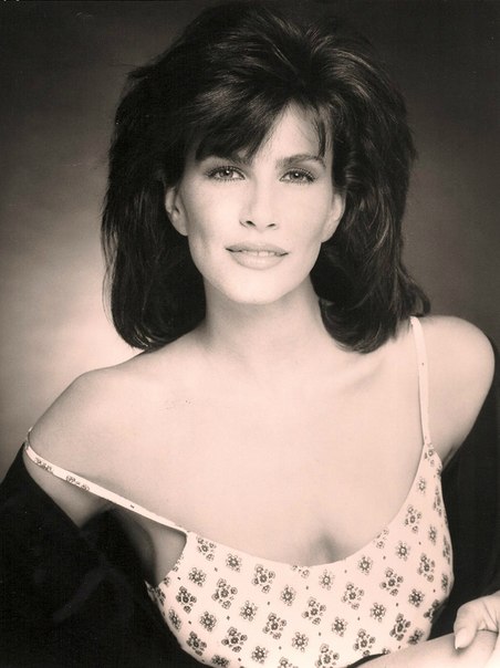 Тоуни Китаен Голая - Tawny Kitaen Nude