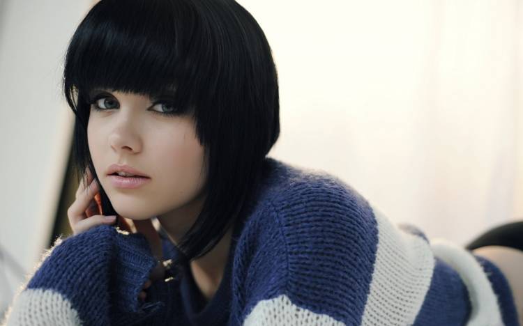 mellisa clarke, брюнетка, губы, взгляд   - Фото обои