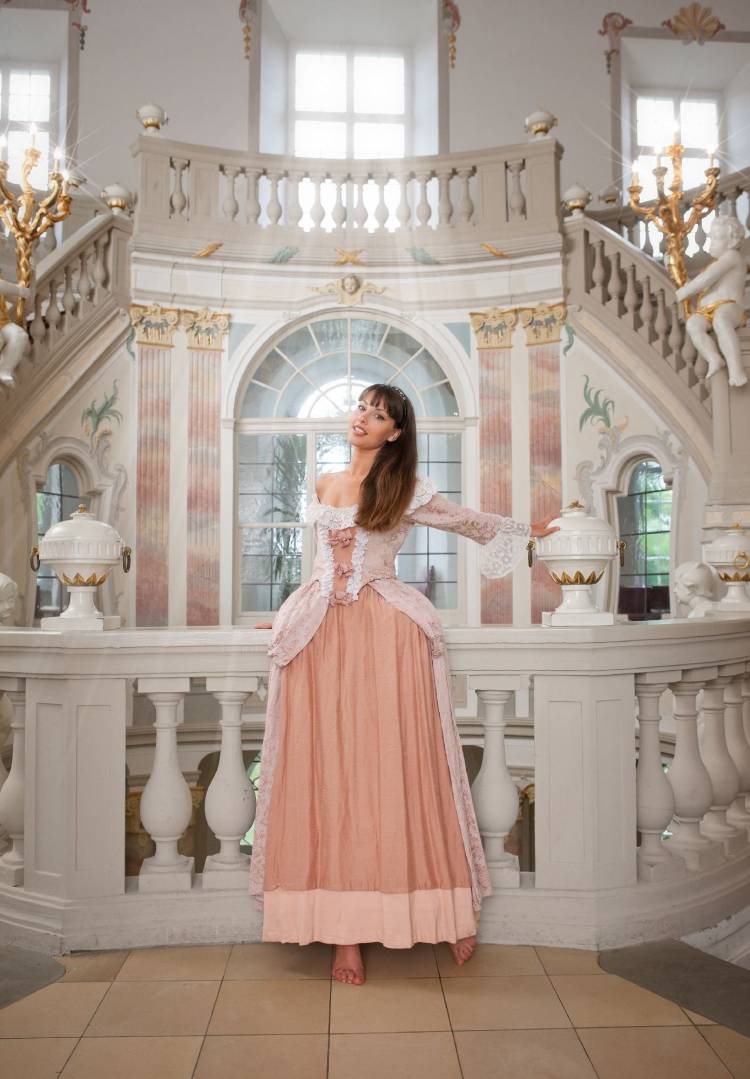 Lorena во дворце