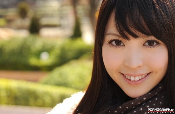 Momoko в сексуальном белье
