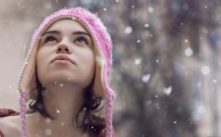 Обои beauty, girl, snow на рабочий стол