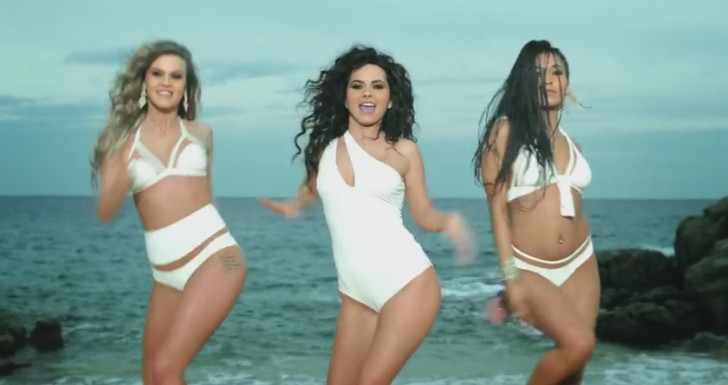 красивый эротический клип Inna feat. J Balvin - Cola Song