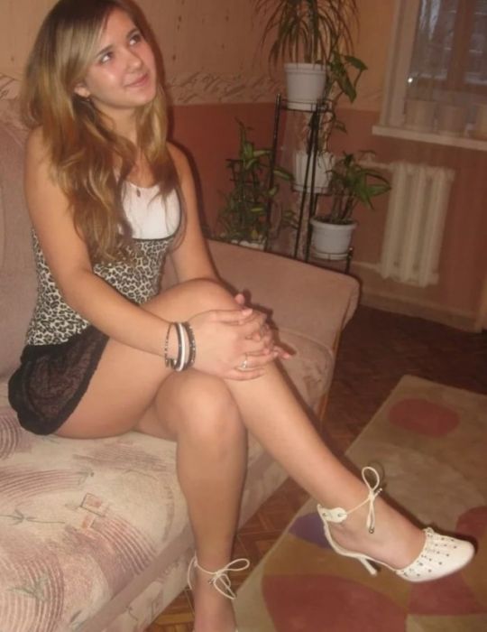 Красавицы из соцсетей на 8 марта