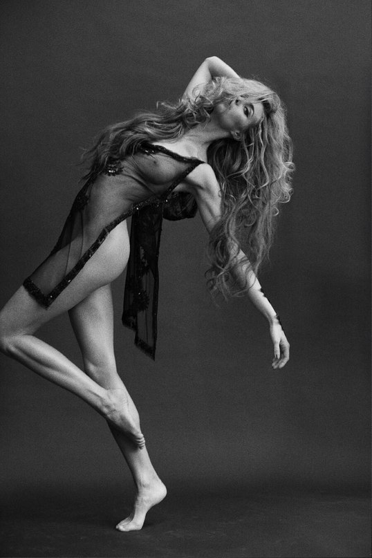 Катрин Клесон - фото Signe Vilstrup для журнала V