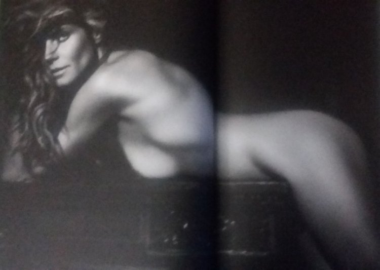 Хайди Клум голая в фотокниге Rankin