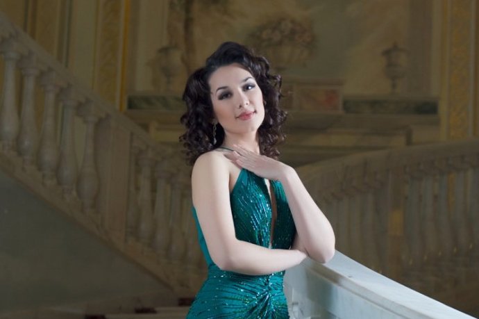 Выдающиеся изящные женщины казахстана на фото
