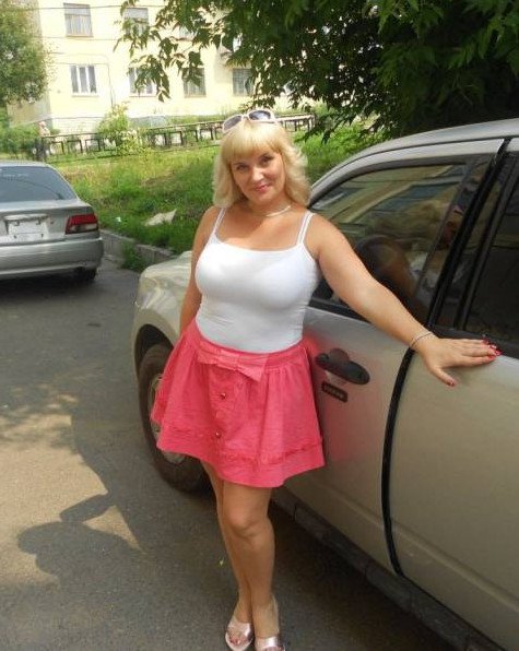 Одинокие обеспеченные шикарные женщины на фото