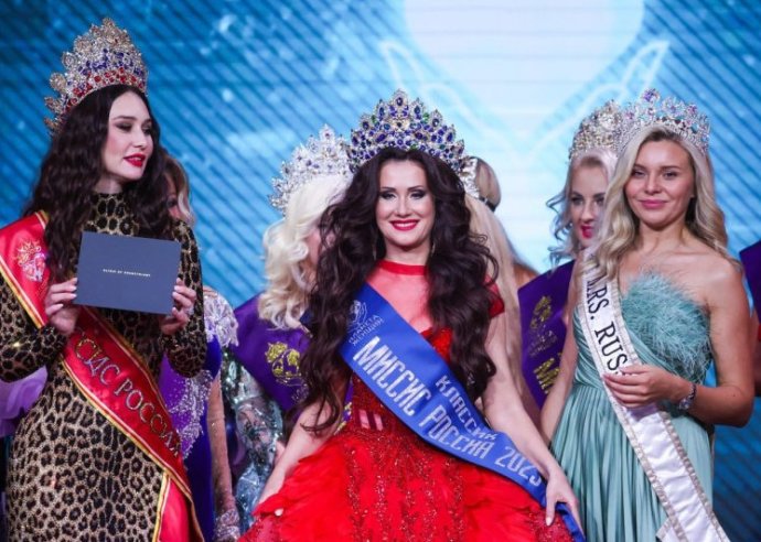 Самая высокопоставленная очаровательная женщина в рф на фото