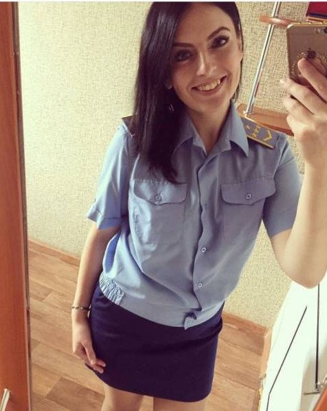Железнодорожник очаровательная женщина на фото