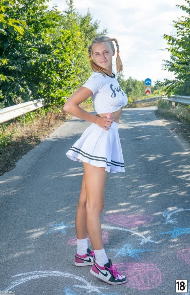 Фото: Ksyusha - Девушка Дня